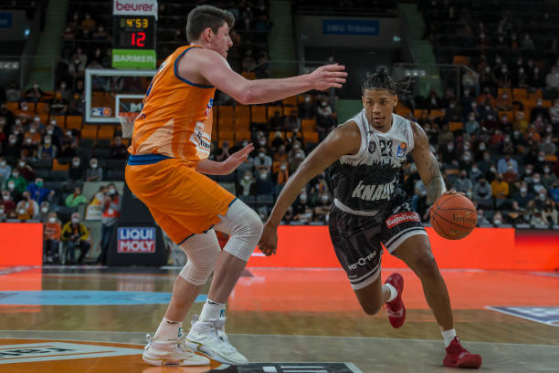 进一步针对 进一步针对